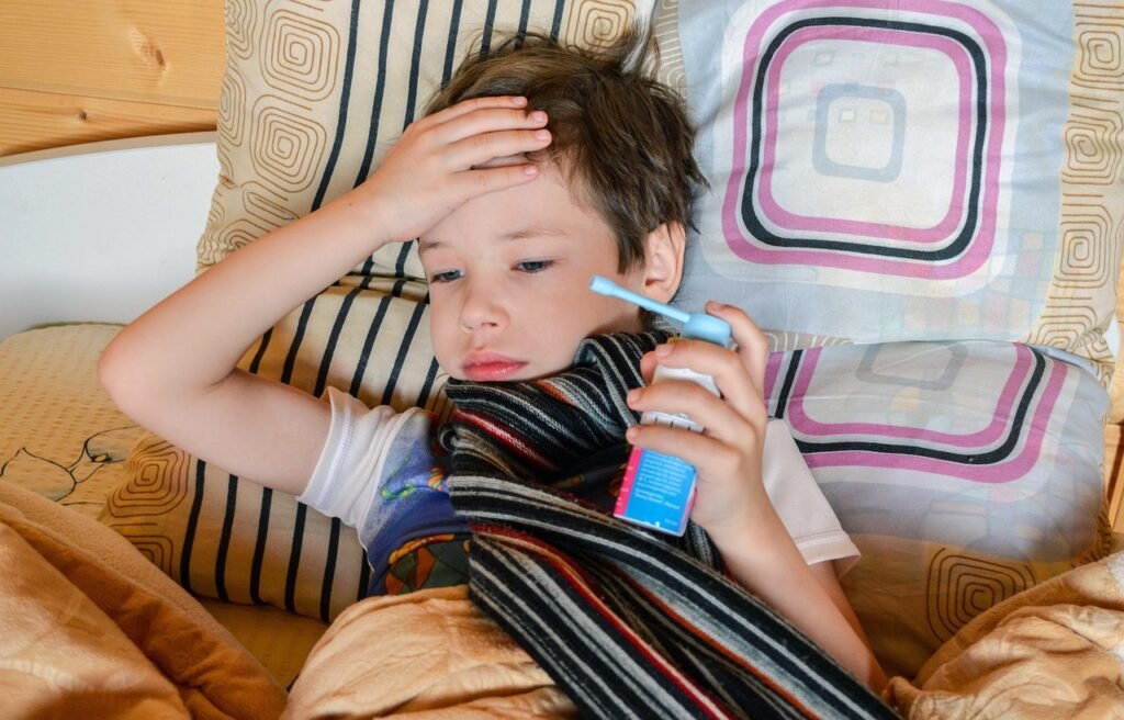 “Is Asthma Genetic? — This infographic summarizes how family history, multiple genes, environmental exposures, and epigenetic changes together influence asthma risk.”