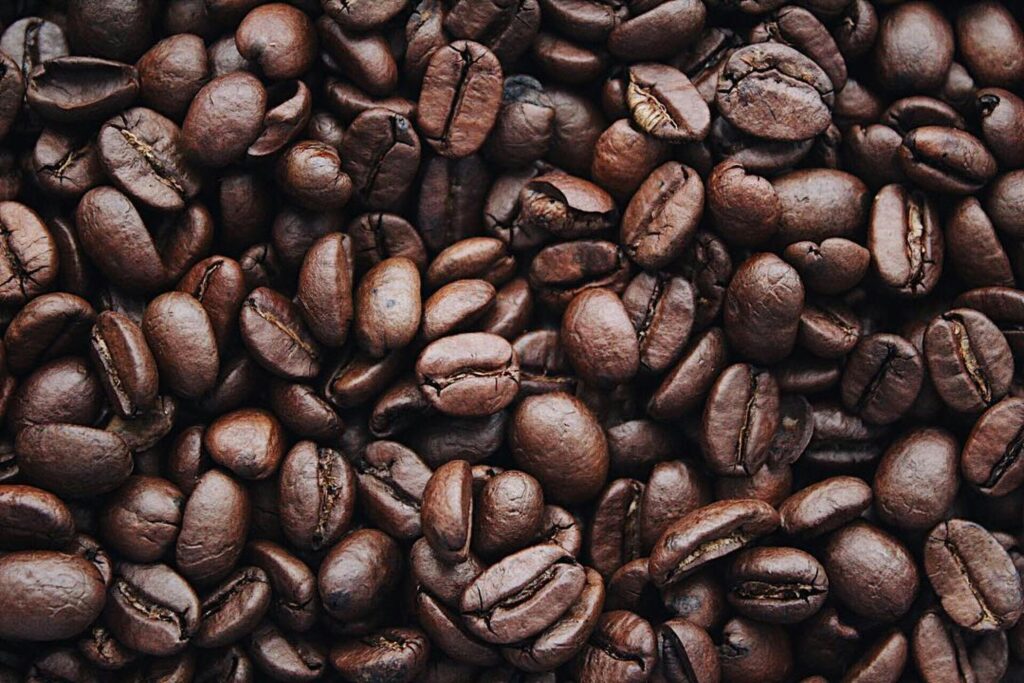 :how much caffeine is in a Monster Energy drink, and what does it mean for your health?